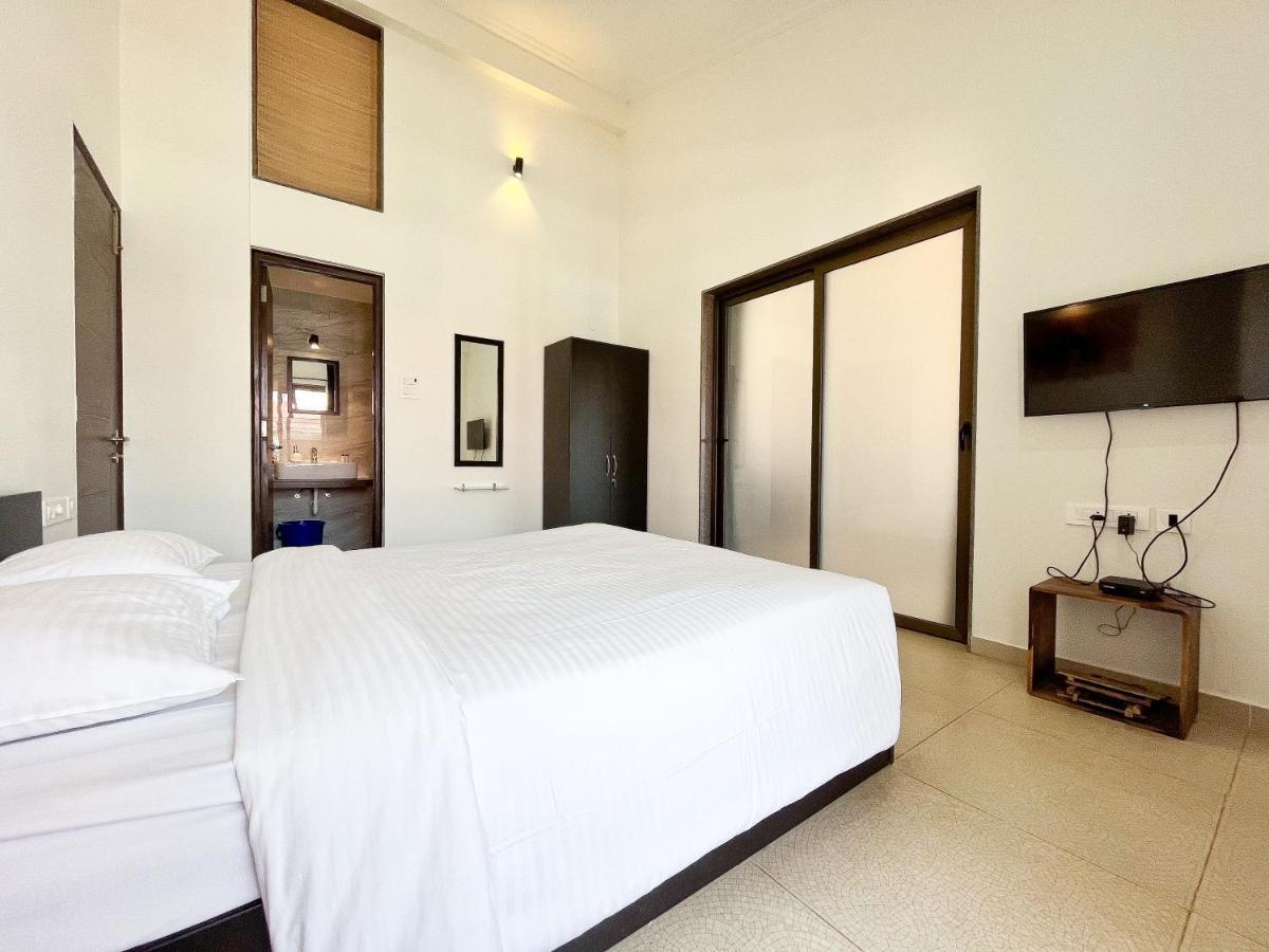 Ferienwohnung Acron Seawind Baga Arpora Calangute Exterior foto